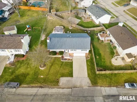 1447 35th Ave, Moline, IL 61265 photo 6