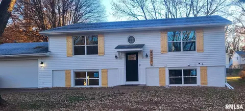 4215 Marquette St, Davenport, IA 52806
