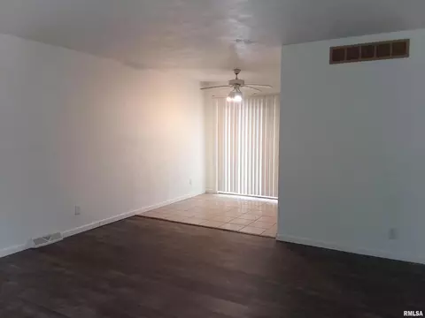 3520-3522 34th St, Moline, IL 61265 photo 6