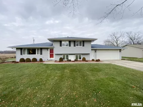 23205 96th Avenue Ct N, Port Byron, IL 61275