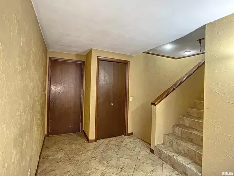 205 S State St, Annawan, IL 61234 photo 17