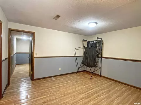 205 S State St, Annawan, IL 61234 photo 23