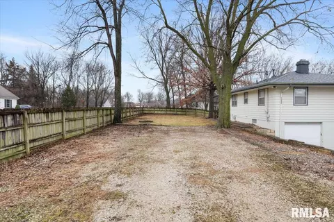 203 S Barrington Dr, Hampton, IL 61256 photo 5