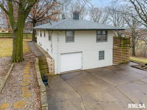 203 S Barrington Dr, Hampton, IL 61256 photo 41