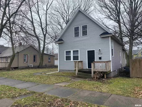 1224 37th St, Rock Island, IL 61201