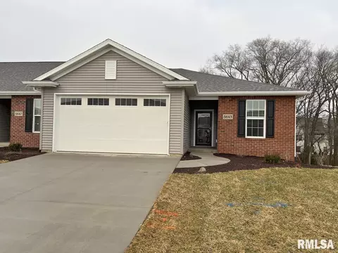 5643 Kristi Ln, Bettendorf, IA 52722