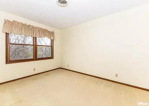 3448 50th St, Moline, IL 61265 photo 22