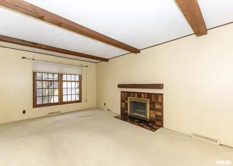 3448 50th St, Moline, IL 61265 photo 5