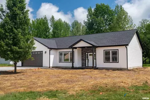 11090 Zachary Dr, Marion, IL 62959