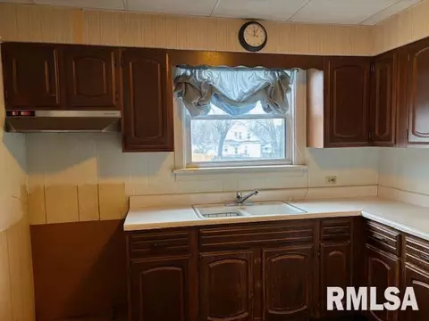 126 Smith St, Kewanee, IL 61443 photo 18
