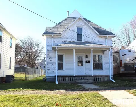 341 S Park St, Kewanee, IL 61443