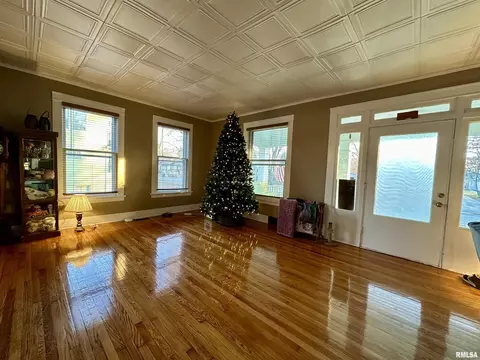 514 Everett St, Marion, IL 62959 photo 4