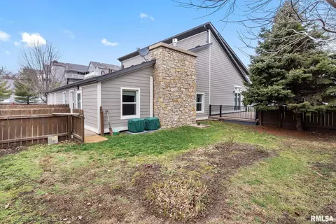 4510 River Dr, Moline, IL 61265 photo 30