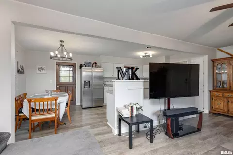 1017 Brookside Rd, Clinton, IA 52732 photo 9