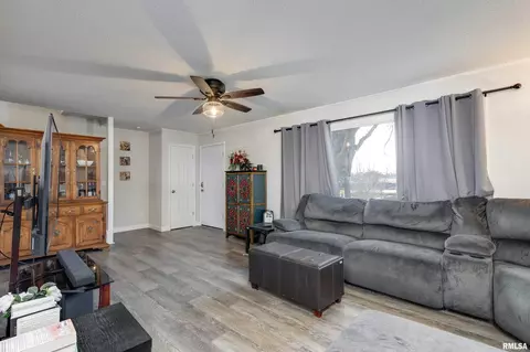 1017 Brookside Rd, Clinton, IA 52732 photo 10