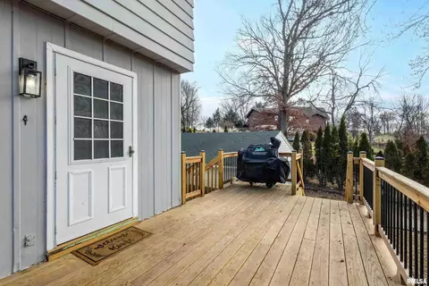 1017 Brookside Rd, Clinton, IA 52732 photo 6