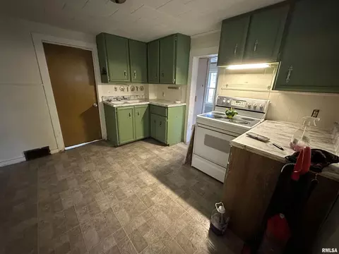 1616 12th St, Moline, IL 61265 photo 6