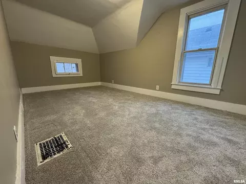 515 Willow St, Kewanee, IL 61443 photo 13