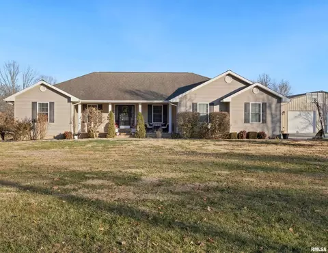 11535 Spowart Rd, West Frankfort, IL 62896