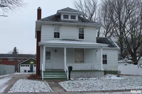 112 E Court St, Cambridge, IL 61238