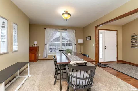 28 Nicholas Ct, Park View, IA 52748 photo 5