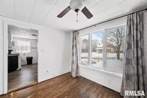 2823 8th Ave, Moline, IL 61265 photo 10