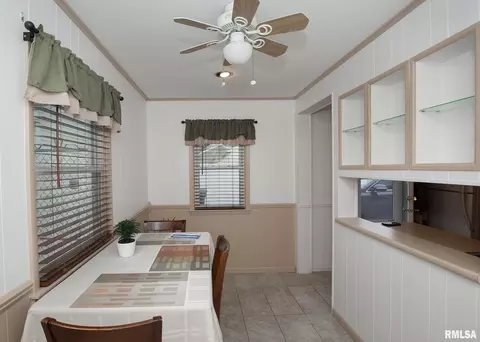 3711 14th Ave, Moline, IL 61265 photo 13