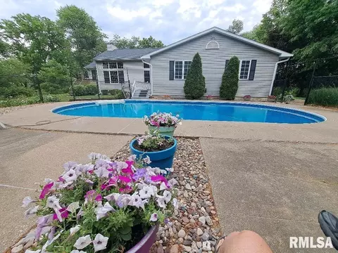 5203 38th Ave, Moline, IL 61265 photo 49