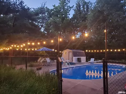 5203 38th Ave, Moline, IL 61265 photo 52