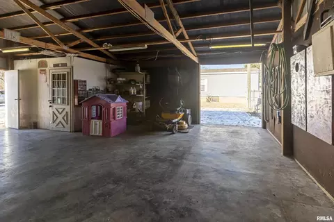6690 Main St, Logan, IL 62856 photo 23