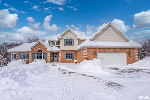 504 9th Street Ct, Port Byron, IL 61275