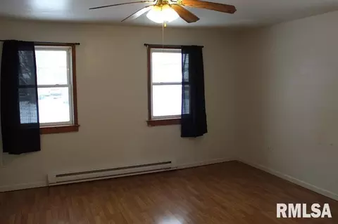 241 E Garfield St, Kewanee, IL 61443 photo 37