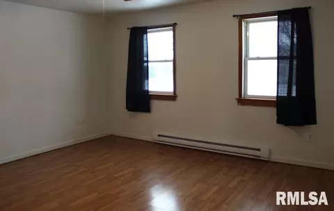 241 E Garfield St, Kewanee, IL 61443 photo 39