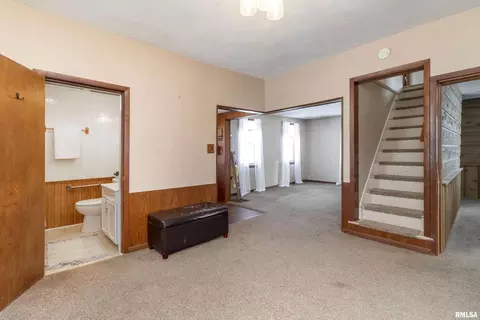 332 E Palace Row, Geneseo, IL 61254 photo 8