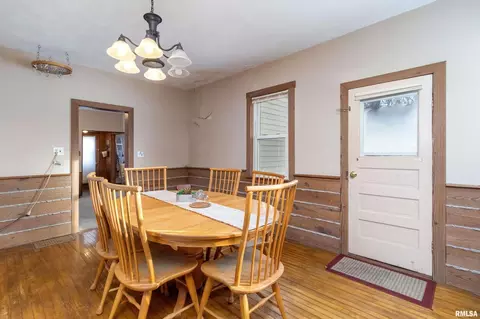332 E Palace Row, Geneseo, IL 61254 photo 17