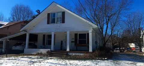 403 Missouri Ave, Carterville, IL 62918