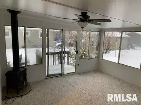 3522 37th St, Moline, IL 61265 photo 15