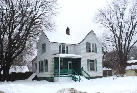 525 Willow St, Kewanee, IL 61443