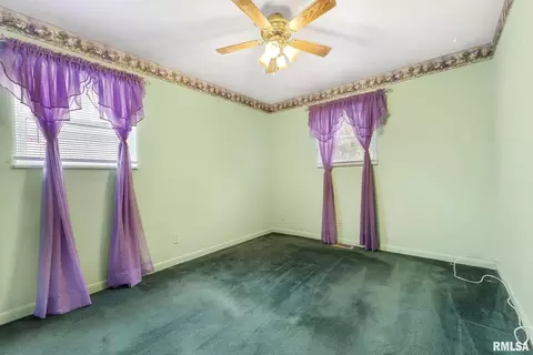 4420 51st St, Moline, IL 61265 photo 11