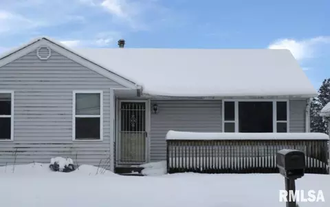 1235 2nd Ave S, Clinton, IA 52732