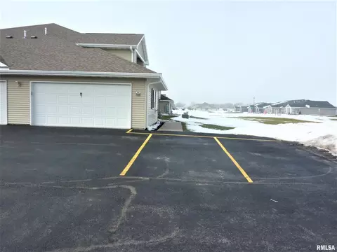 400 E Franklin St #103, Eldridge, IA 52748 photo 22