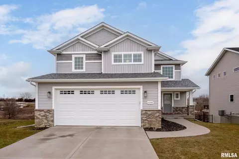 6205 Lillie Ave, Davenport, IA 52806