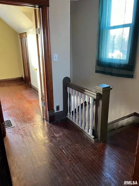 418 Dwight St, Kewanee, IL 61443 photo 23