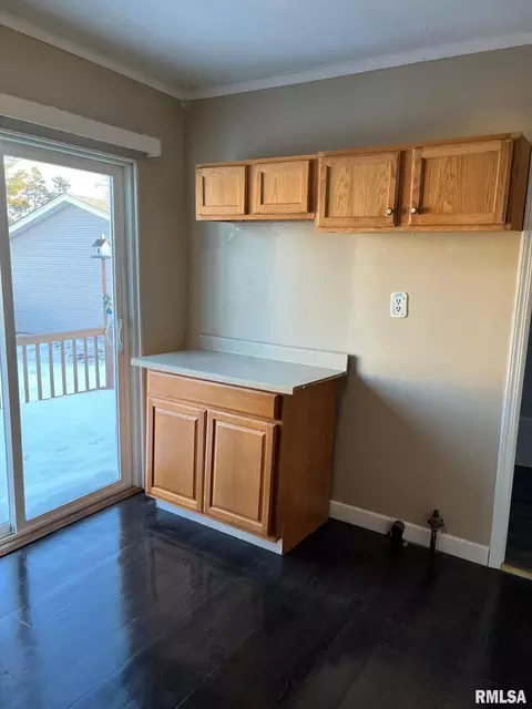 418 Dwight St, Kewanee, IL 61443 photo 17