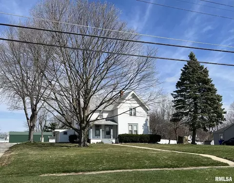 130 W Mill St, Kewanee, IL 61443 photo 2