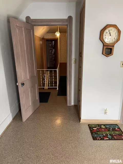 130 W Mill St, Kewanee, IL 61443 photo 33