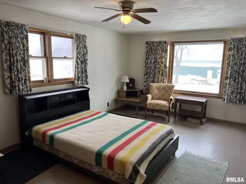 130 W Mill St, Kewanee, IL 61443 photo 28