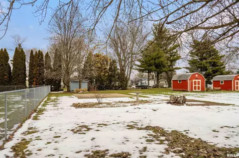509 E Main St, Geneseo, IL 61254 photo 25