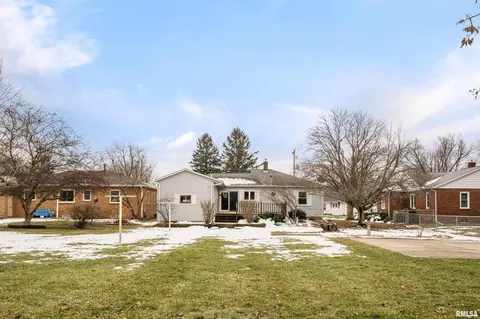 509 E Main St, Geneseo, IL 61254 photo 6