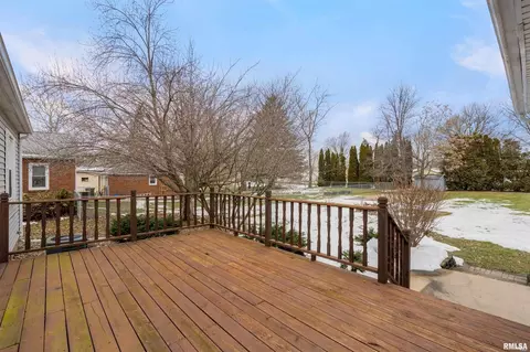 509 E Main St, Geneseo, IL 61254 photo 14